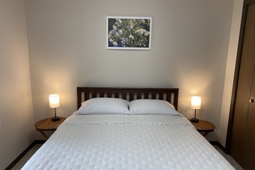Photo of Bedroom in Belmond