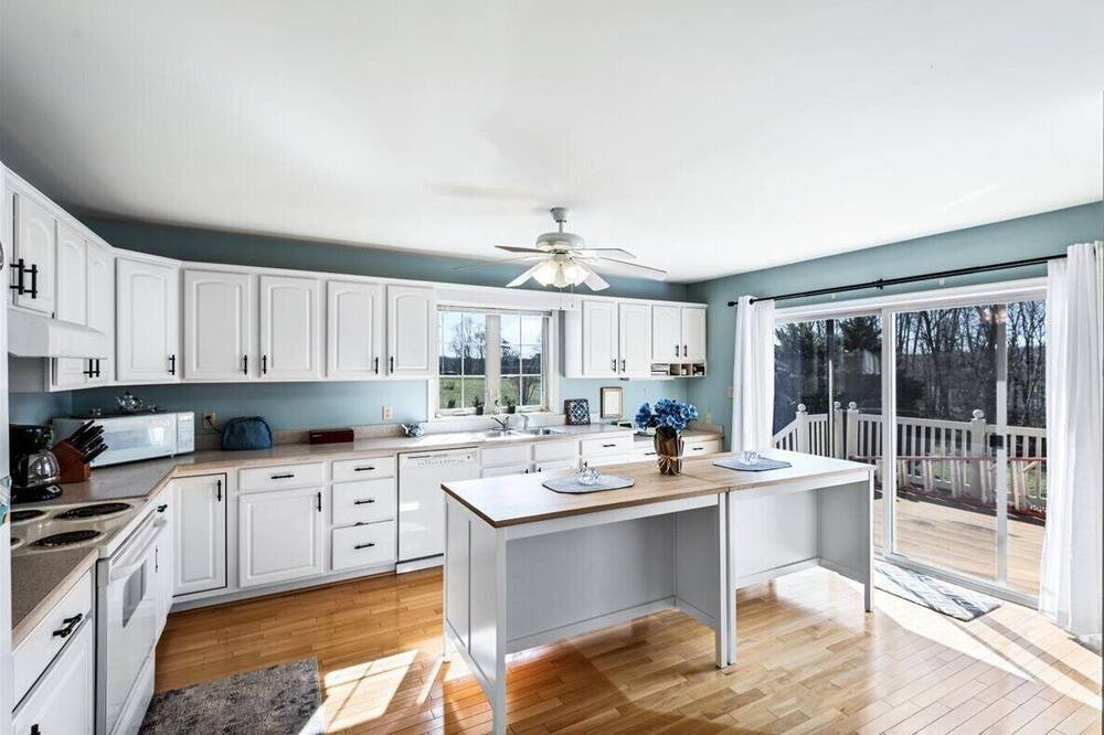 Photo of Kitchen in Livingston