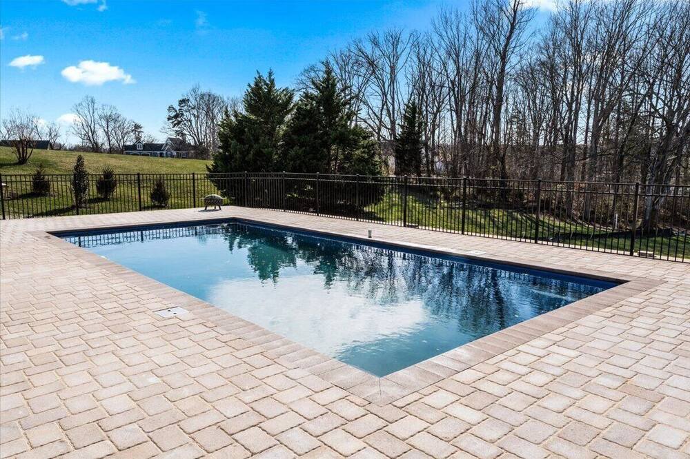 Photo of Outdoor in Livingston