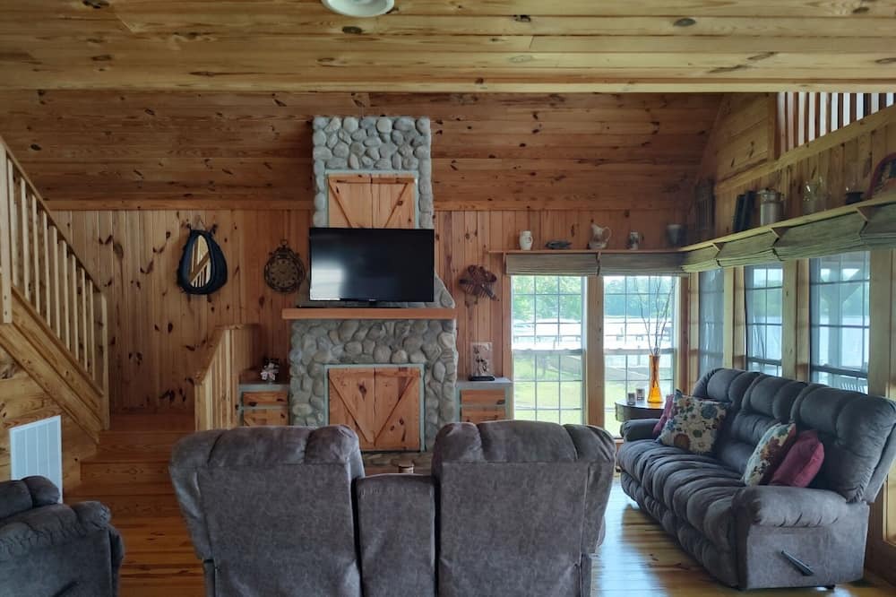 Photo of Livingroom in Summerton