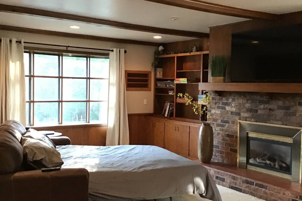 Photo of Bedroom in Carroll