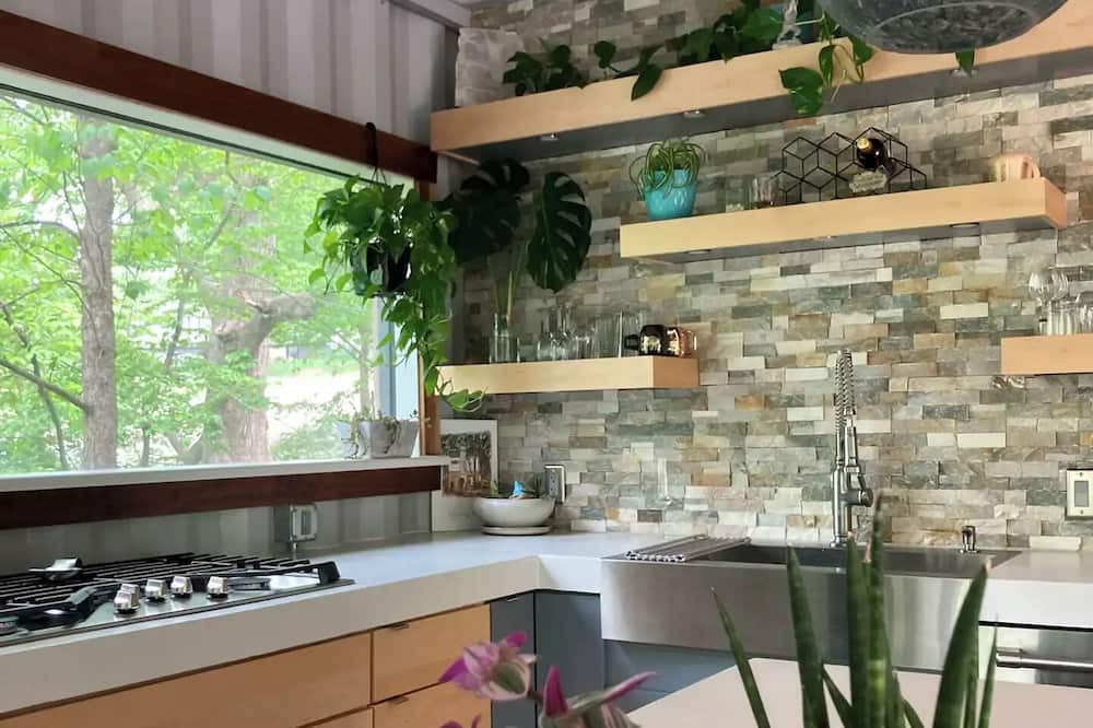 Photo of Kitchen in Fort Calhoun