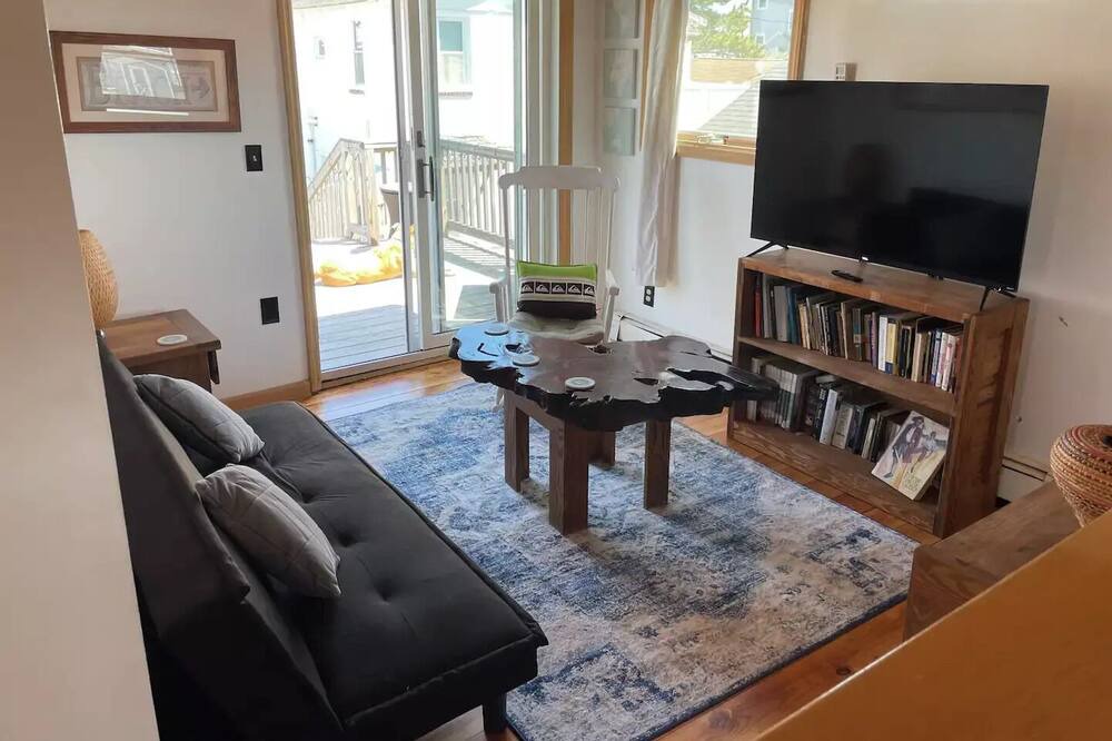 Photo of Livingroom in Dennisville
