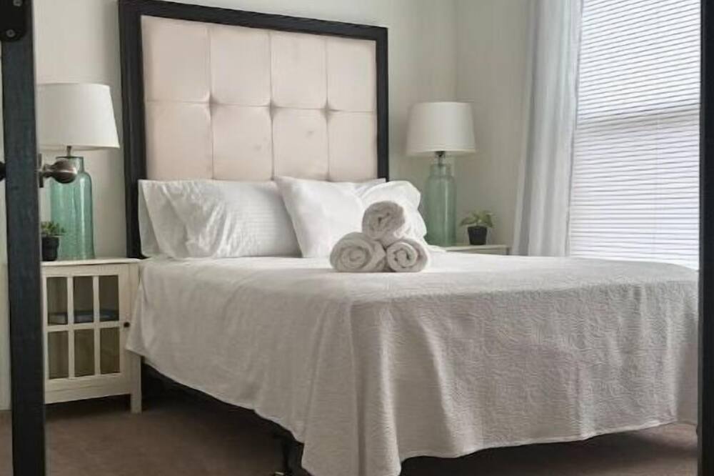 Photo of Bedroom in Adairsville