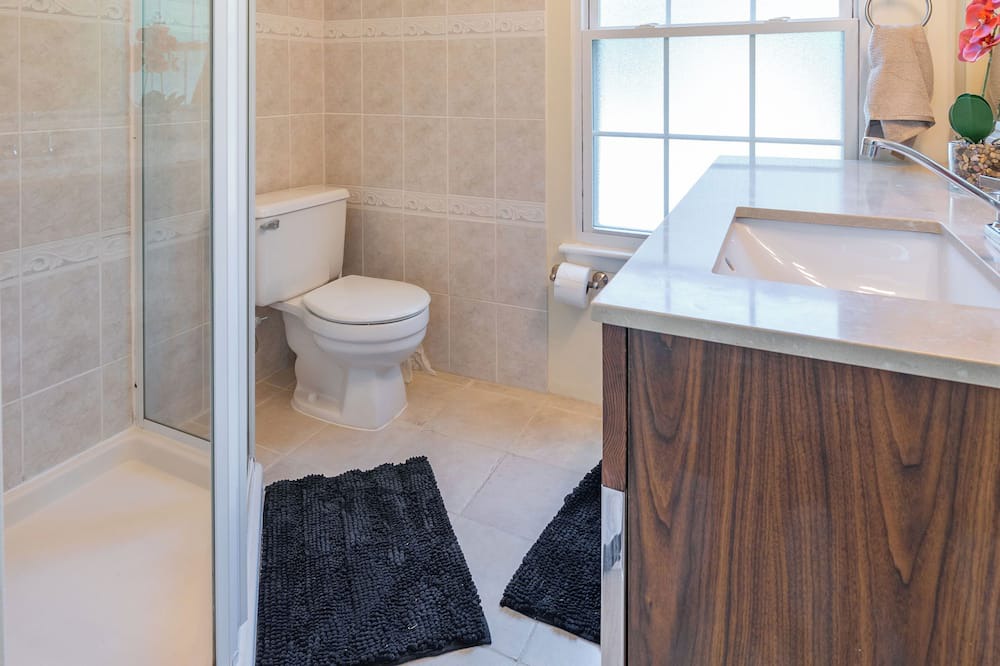 Photo of Bathroom in Elkridge