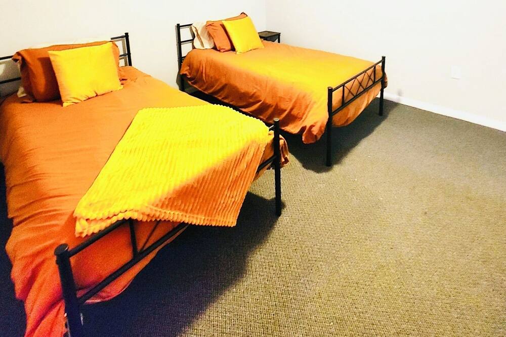 Photo of Bedroom in Hamilton