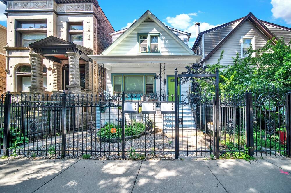 Photo of Outdoor in West Bucktown