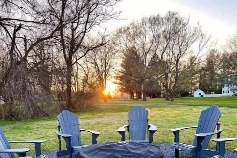 Photo of Outdoor in The Plains