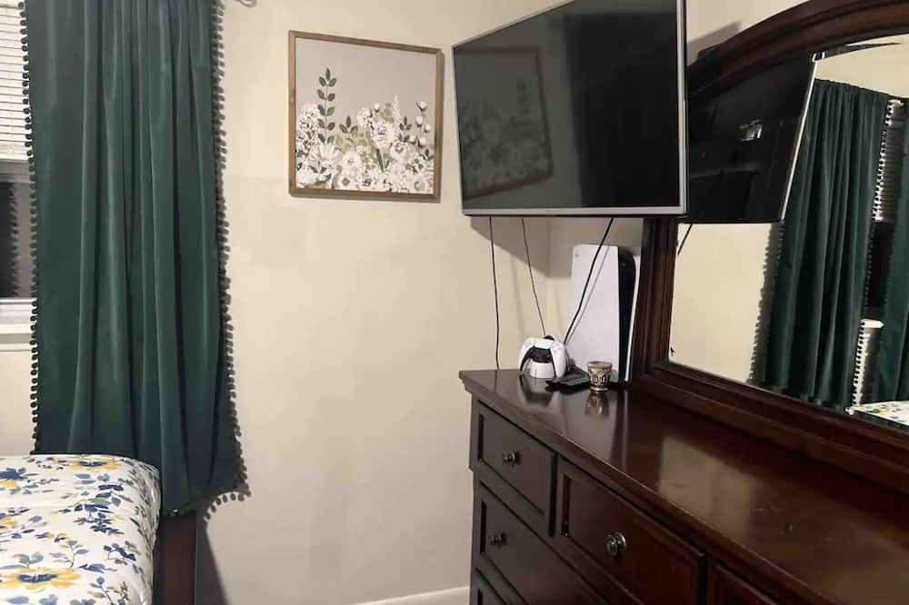 Photo of Bedroom in Clayton