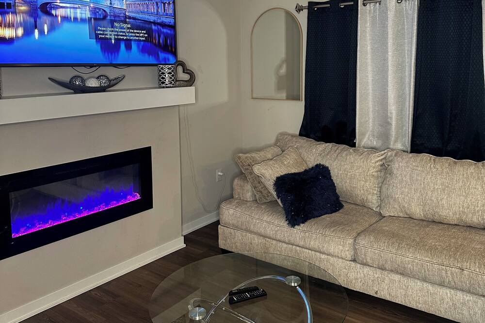 Photo of Livingroom in Waukee