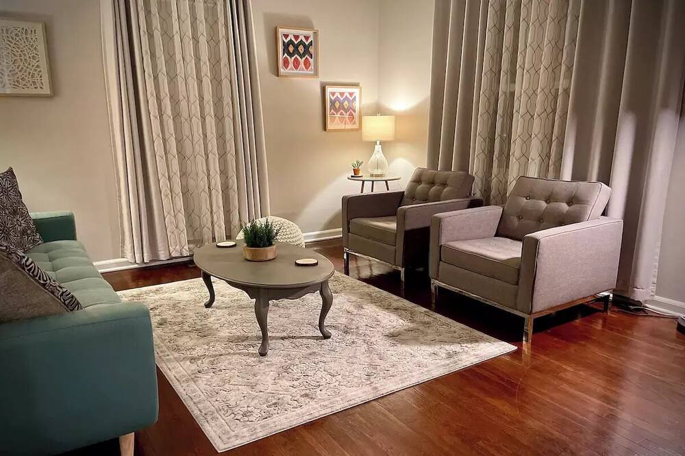 Photo of Livingroom in Petersburg
