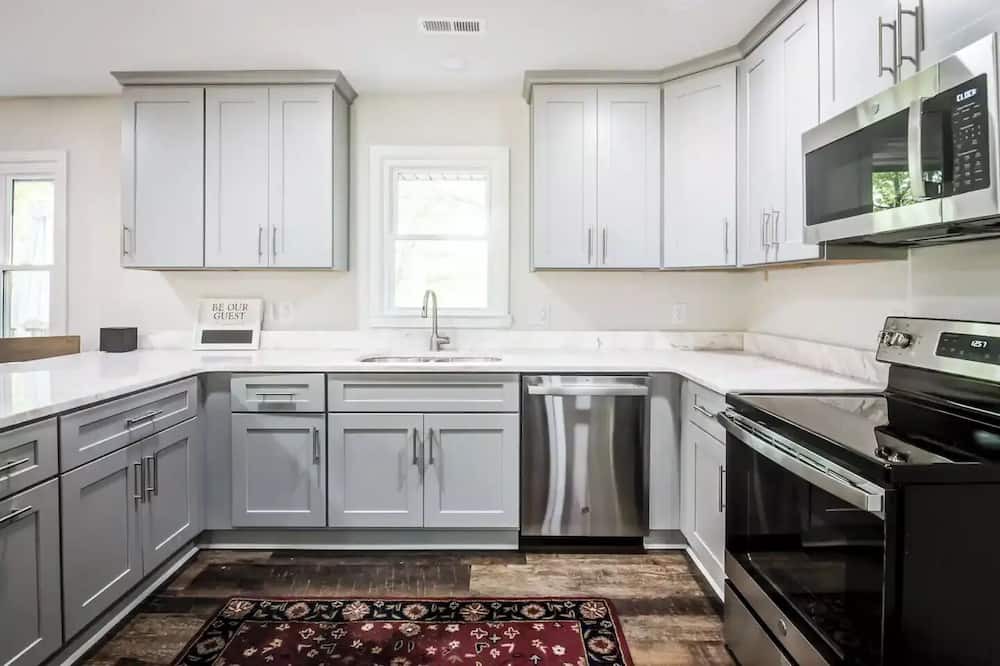 Photo of Kitchen in Caret