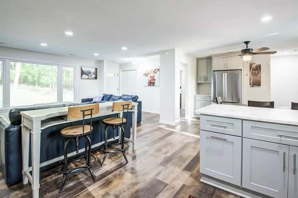 Photo of Kitchen in Caret