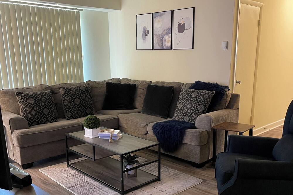 Photo of Livingroom in Owings Mills