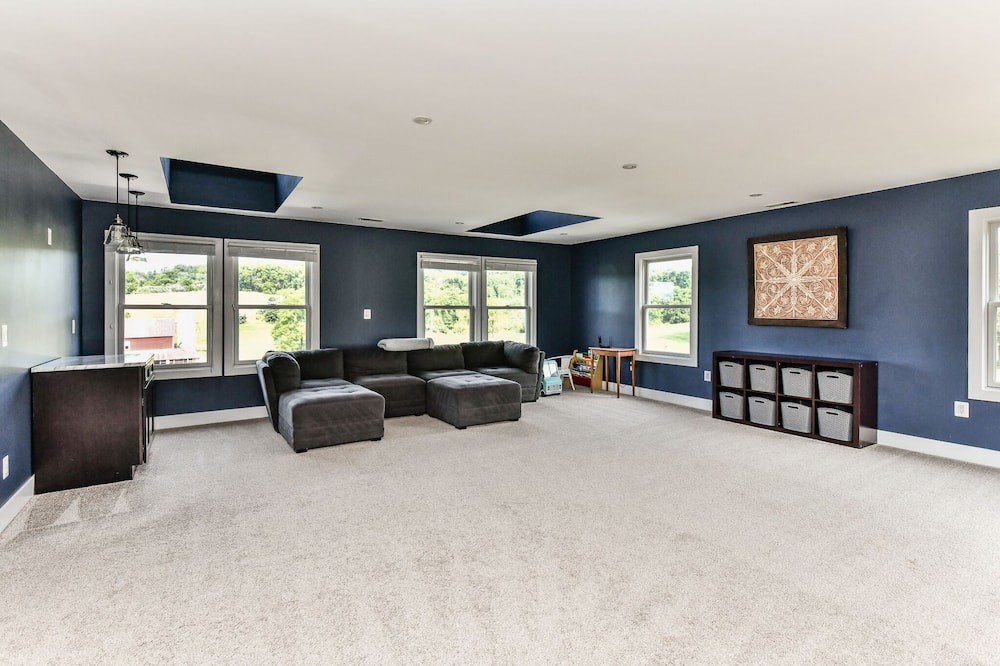 Photo of Bedroom in Paeonian Springs