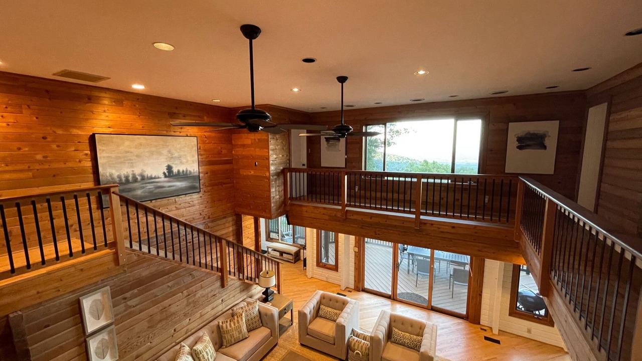 Photo of Livingroom in Bluemont