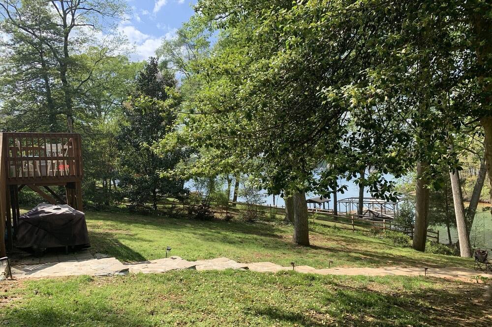 Photo of Outdoor in Lake Norman of Catawba