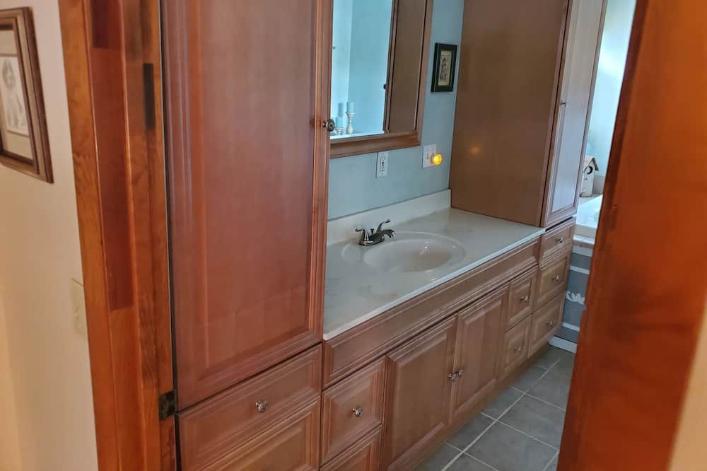 Photo of Bathroom in Pennsville