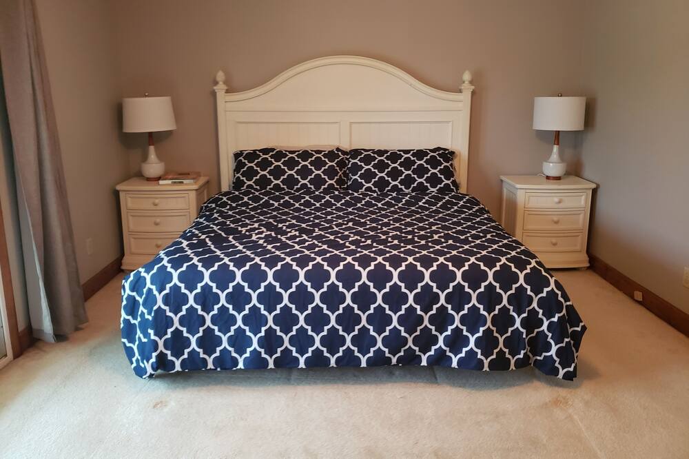 Photo of Bedroom in Pennsville