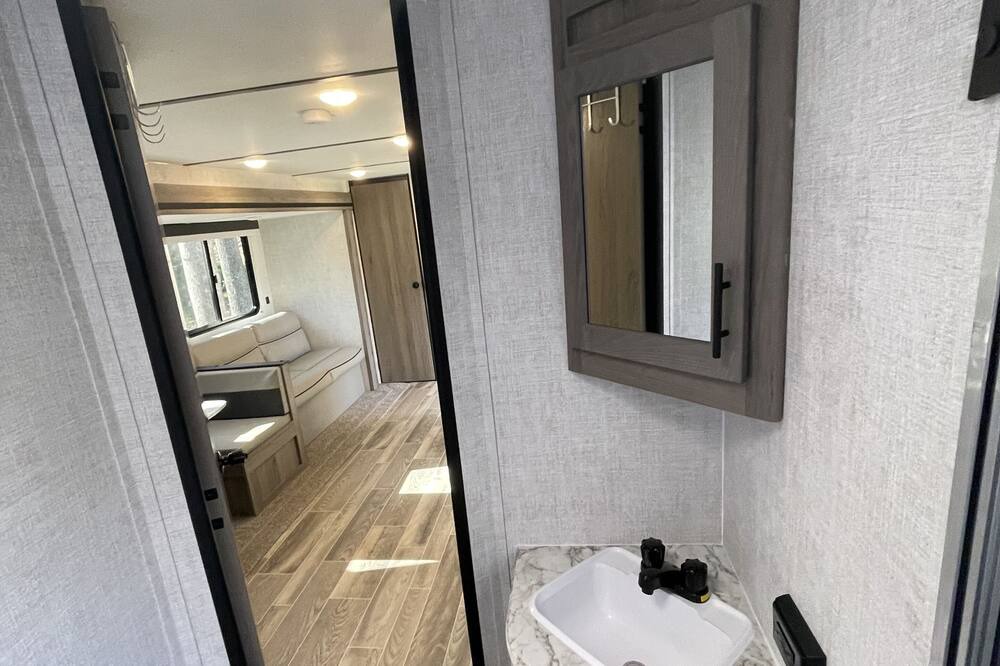 Photo of Bathroom in Lake of the Woods