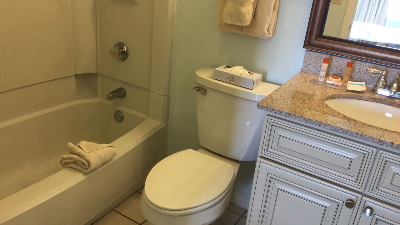 Photo of Bathroom in Garden City