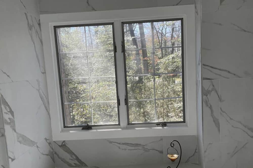 Photo of Bathroom in Voorhees