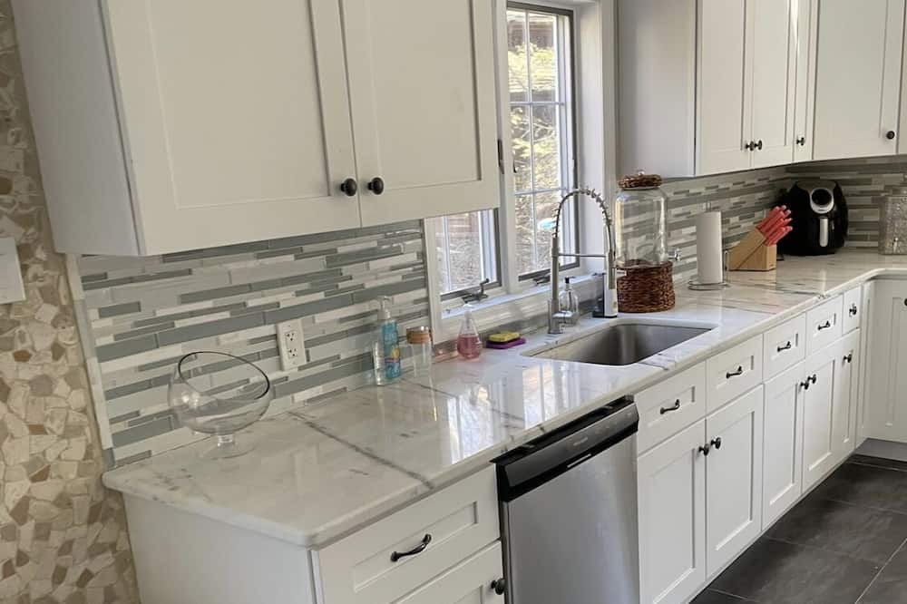 Photo of Kitchen in Voorhees