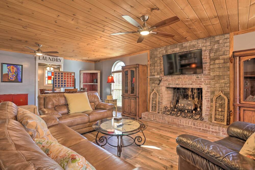 Photo of Bedroom in Summerville