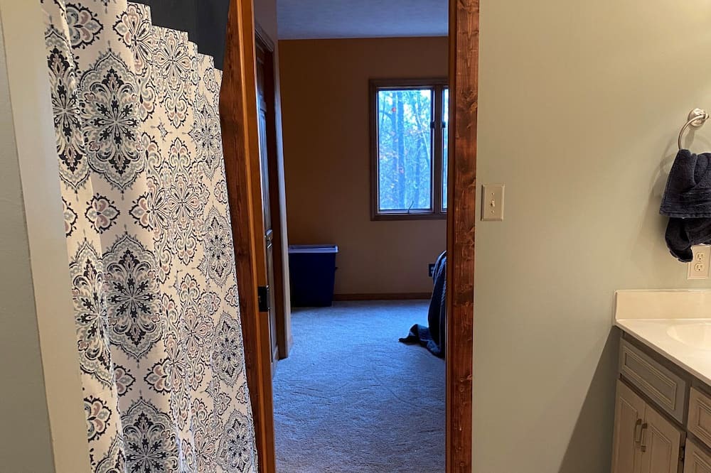 Photo of Bathroom in LaGrange