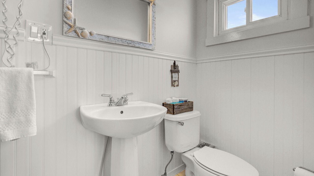 Photo of Bathroom in Surf City