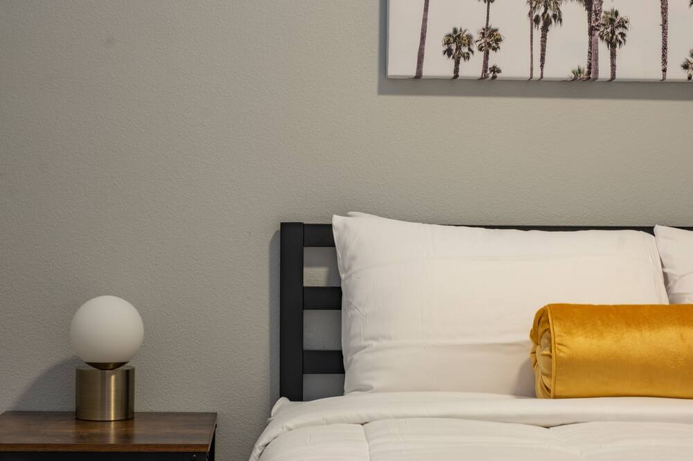 Photo of Bedroom in Des Moines