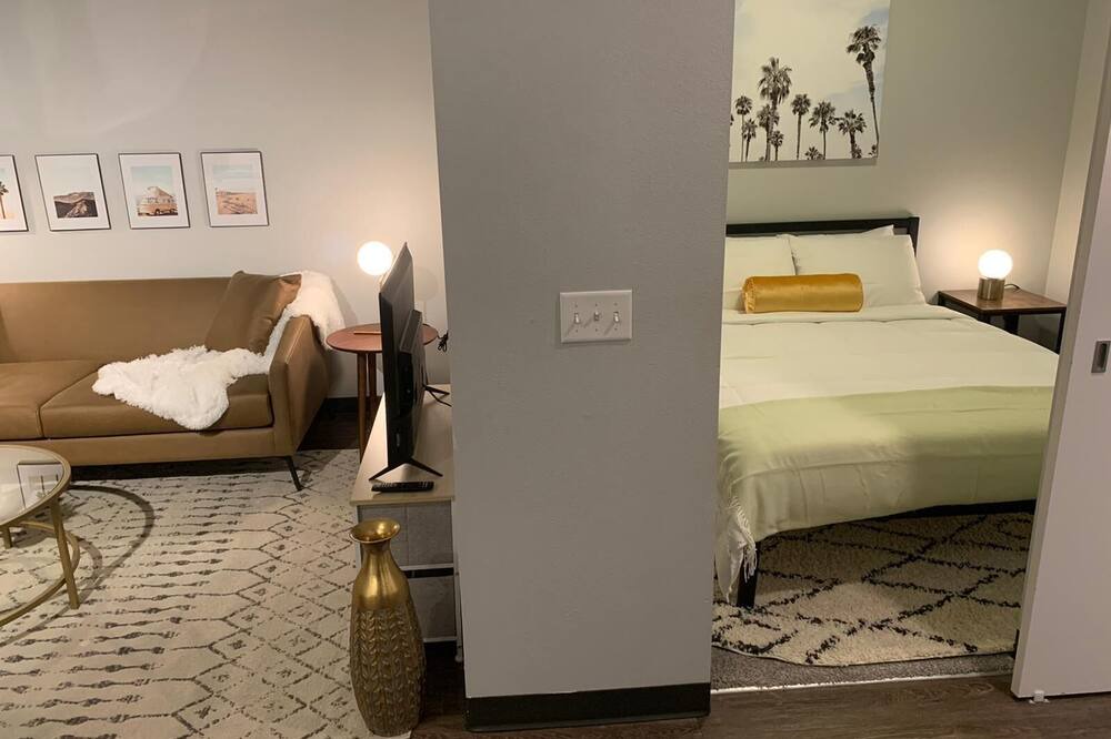 Photo of Bedroom in Des Moines