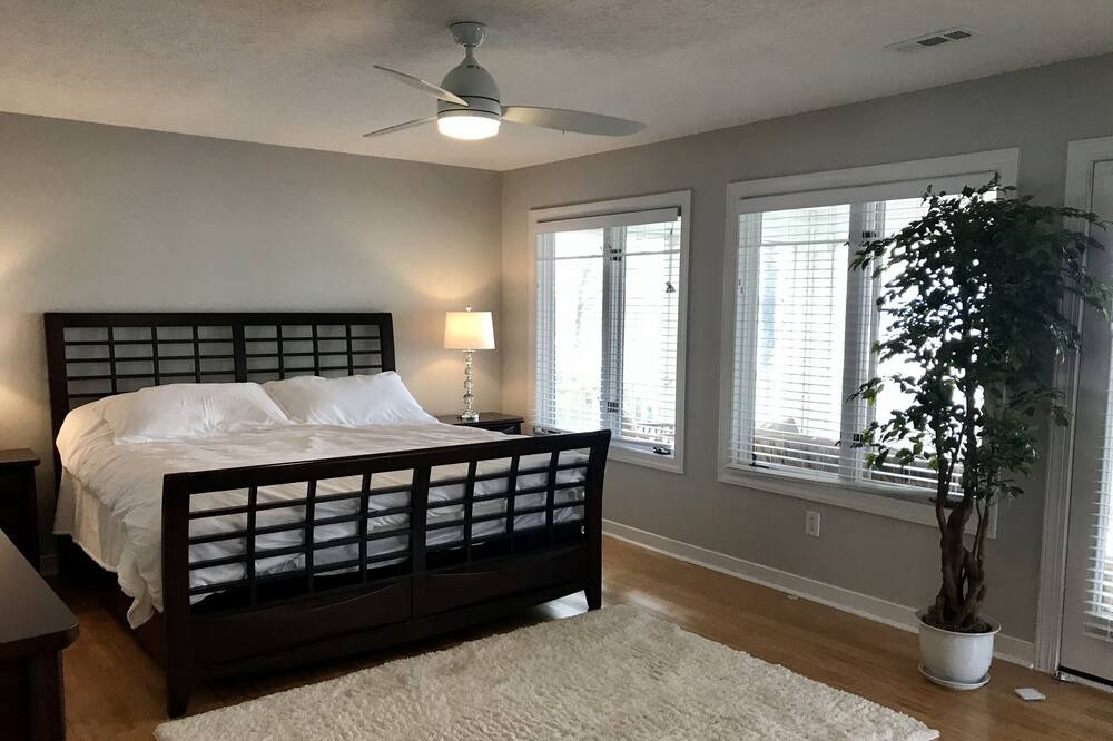 Photo of Bedroom in Charles City