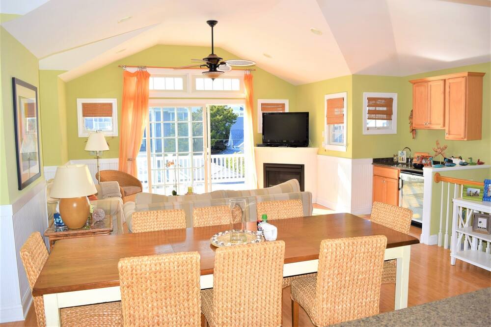 Photo of Kitchen in Townsend's Inlet