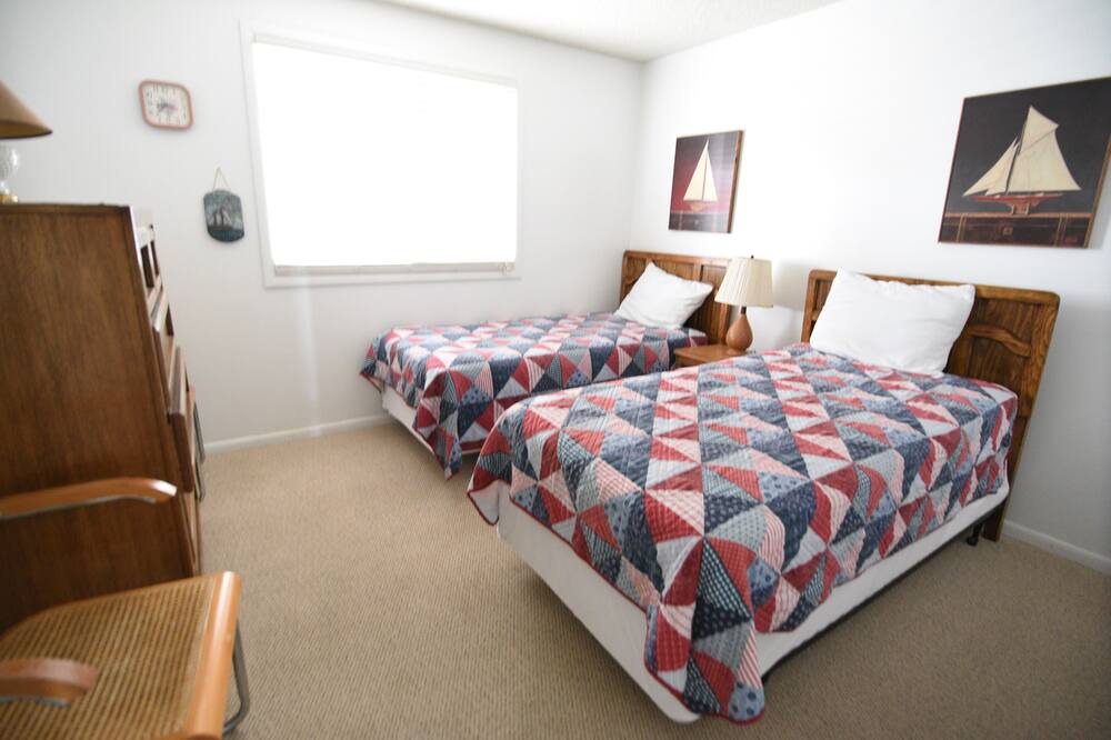 Photo of Bedroom in Sea Isle City