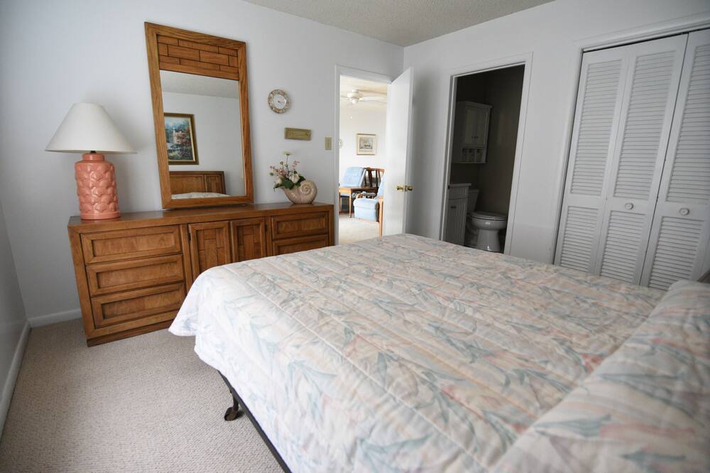 Photo of Bedroom in Sea Isle City