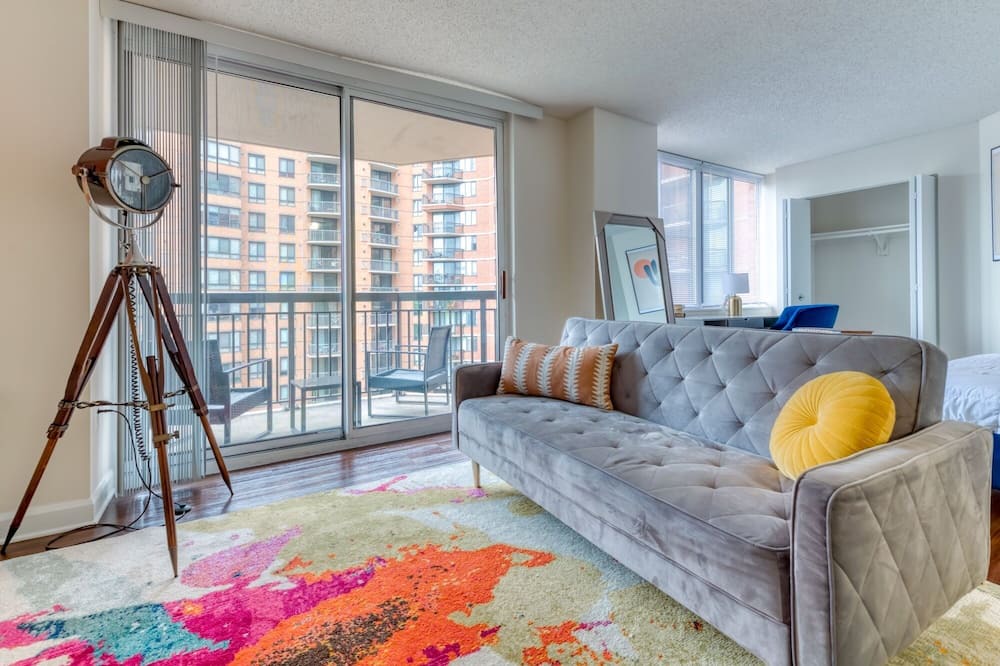 Photo of Livingroom in Arlington