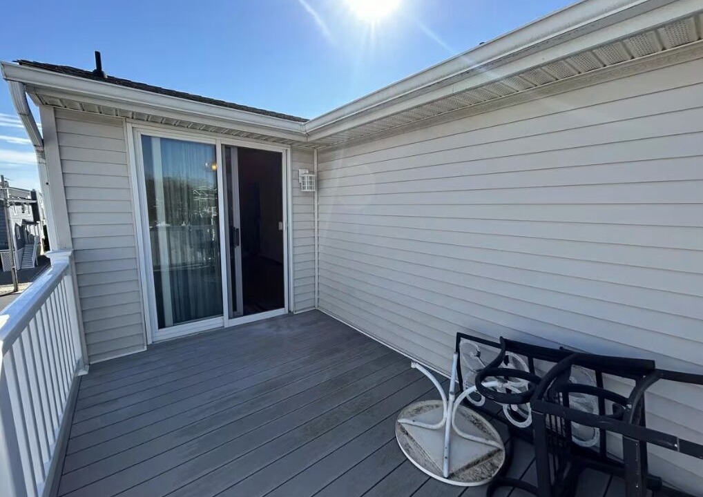 Photo of Patio Balcony in Townsend's Inlet