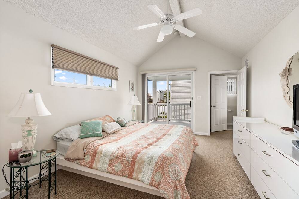 Photo of Bedroom in Surf City