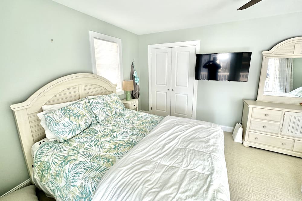 Photo of Bedroom in Sea Isle City