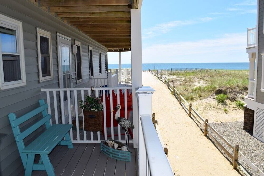 Photo of Patio Balcony in Townsend's Inlet