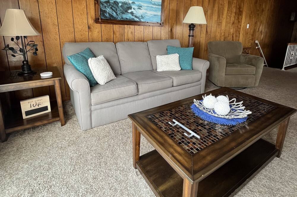 Photo of Livingroom in Townsend's Inlet