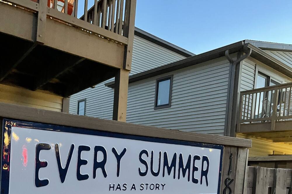Photo of Outdoor in Heron Harbour Isle