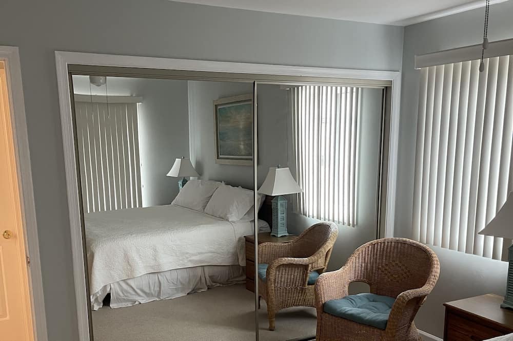 Photo of Bedroom in Heron Harbour Isle