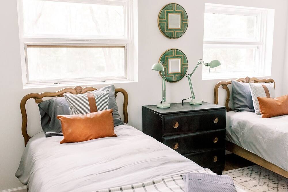Photo of Bedroom in Vista Acres