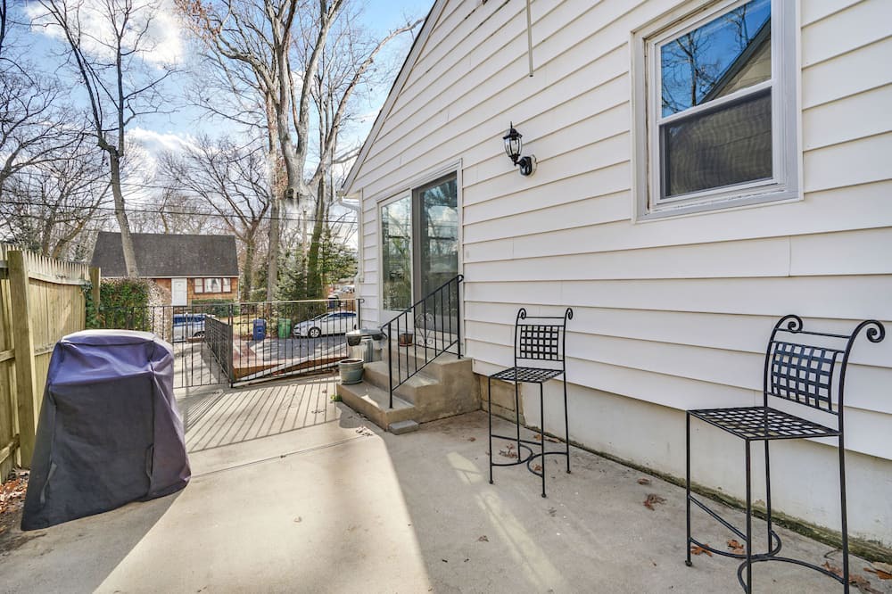 Photo of Patio Balcony in Shark River Hills