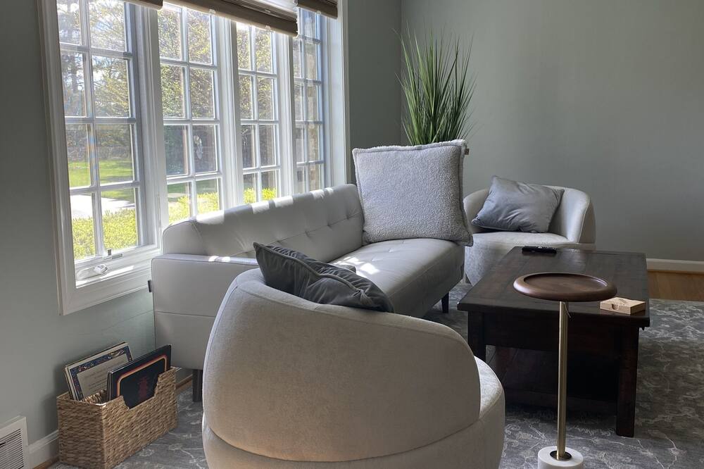 Photo of Livingroom in Middleburg