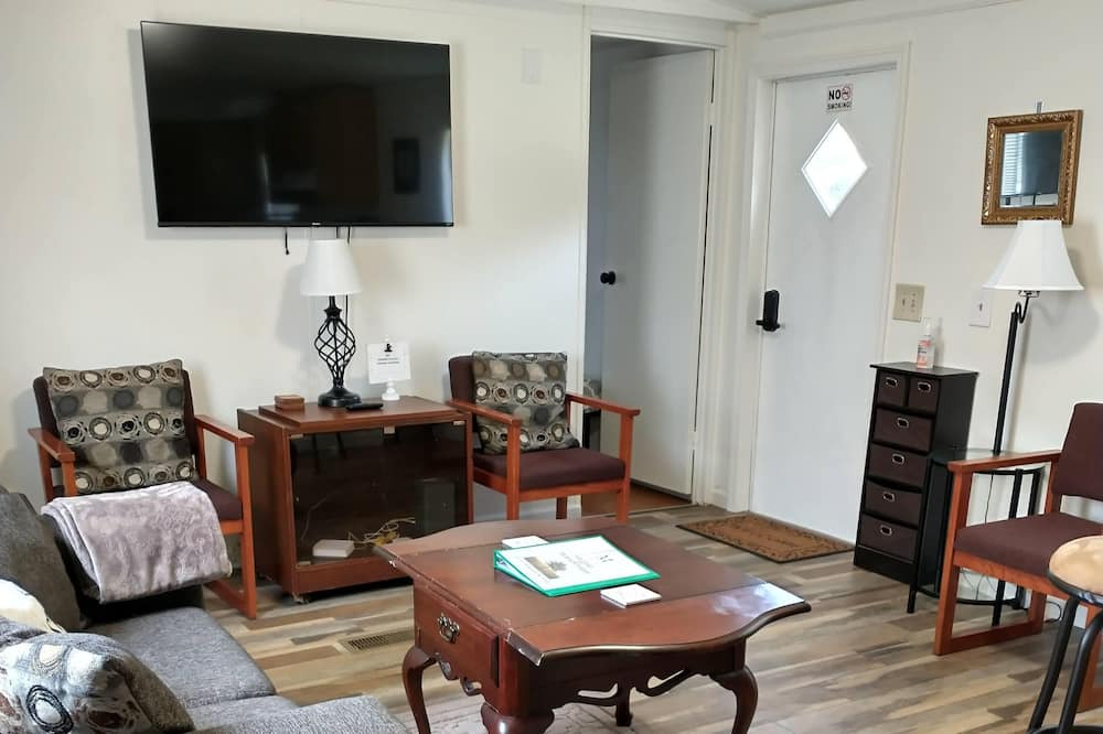 Photo of Bedroom in Summerton