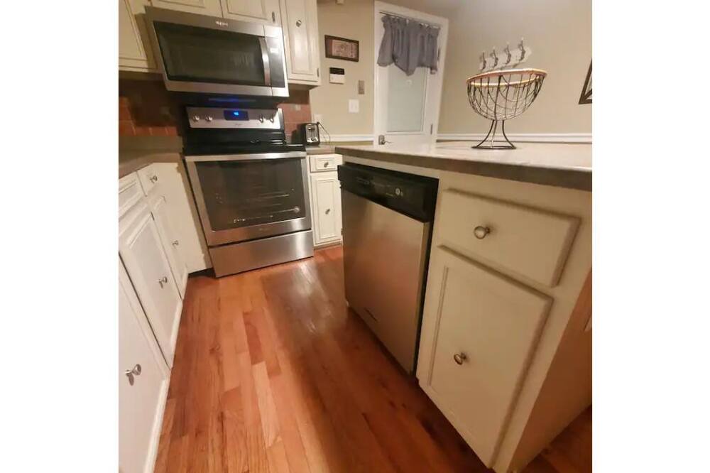 Photo of Kitchen in Mountain City