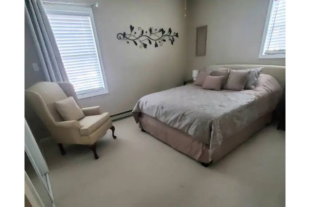 Photo of Bedroom in Mountain City